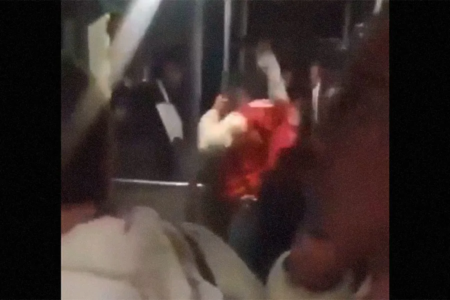 Linea 3 Ruta Golpean A Ladrones