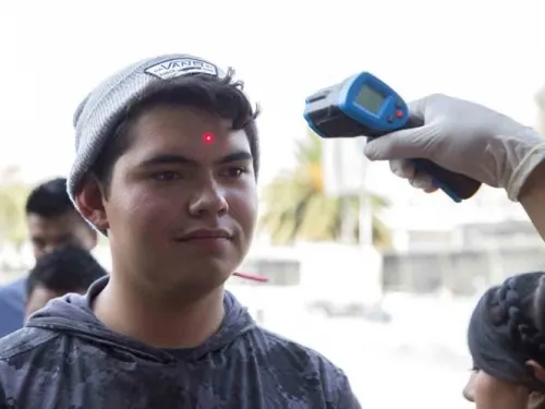 ‘Jóvenes, no son invencibles’, dice la OMS ante el coronavirus