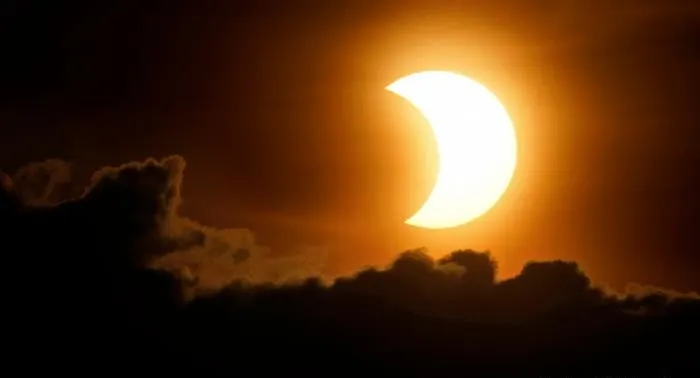 Eclipse parcial de Sol