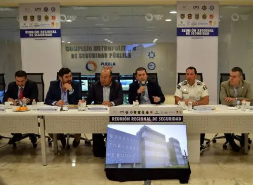 Realizan reunión regional de seguridad en Puebla