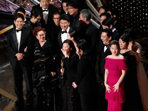 “Parásitos” hace historia y gana el Oscar a Mejor Película