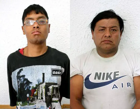 Estatales detienen a dos sujetos con armas blancas y droga