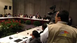 Legislativo cede a presiones de maestros; abre diálogo con la CNTE