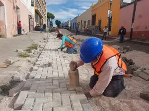 Avanza adoquinamiento de la avenida Juan de Palafox y Mendoza