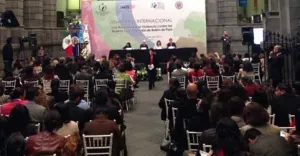 Asiste López Badillo a seminario contra violencia hacia las mujeres