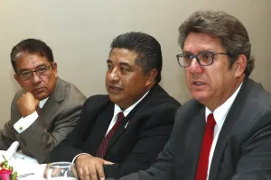 Poblanos necesitan propuestas: COE