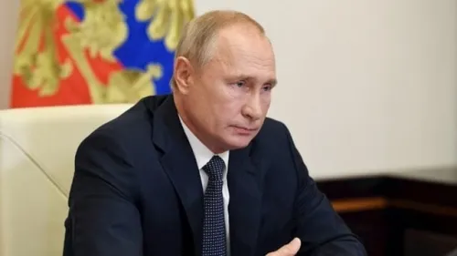 Rusia anuncia “primera” vacuna contra el coronavirus y la bautiza “Sputnik V”