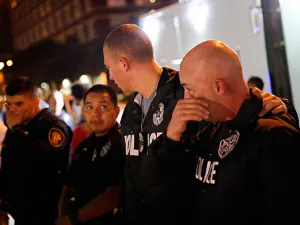 Crisis en EEUU obliga a Obama visitar Dallas