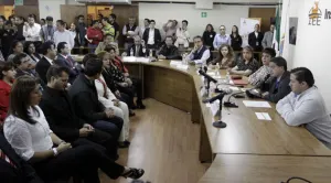 Registra Mover a Puebla candidatos a diputados