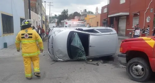 Choque deja cuatro personas heridas en el barrio de La Luz