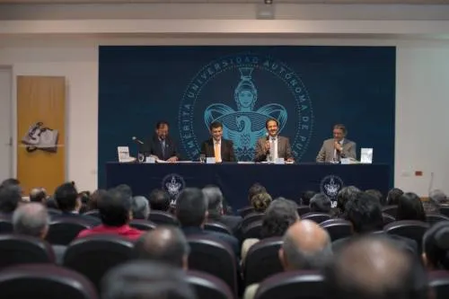 Papel de los actores políticos, reflexión obligada en la BUAP: Esparza Ortiz