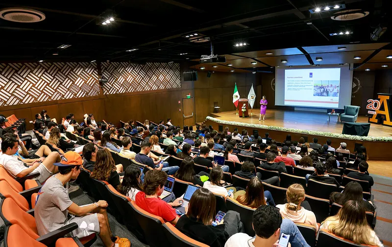 universidad-anahuac-anne-le-guellec