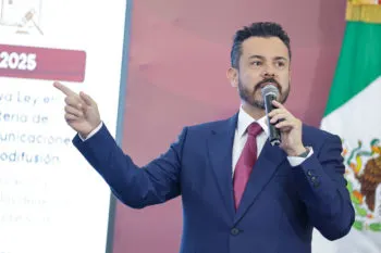 García Parra ofrece acudir cada semana al Congreso de Puebla para debatir con diputados sobre proyectos del gobierno estatal