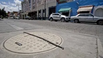 10 mdp cuesta reponer tapas robadas de instalaciones subterráneas en Puebla