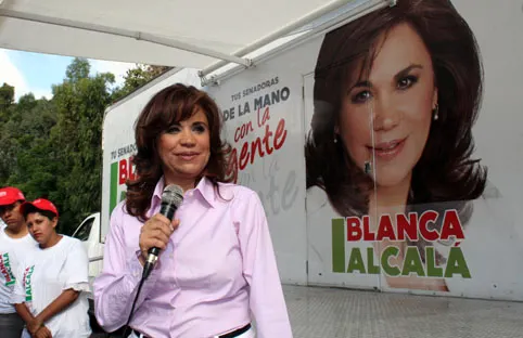 Blanca Alcalá refuerza su campaña en la ciudad de Puebla