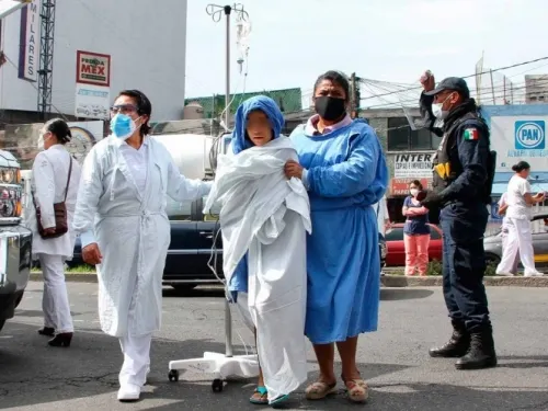 Tras sismo, personal médico continúa con combate al Covid