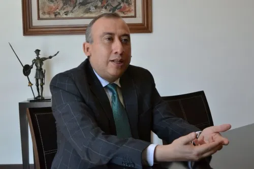 Inamovibles, requisitos en convocatoria para elección de director de Psicología: consejero