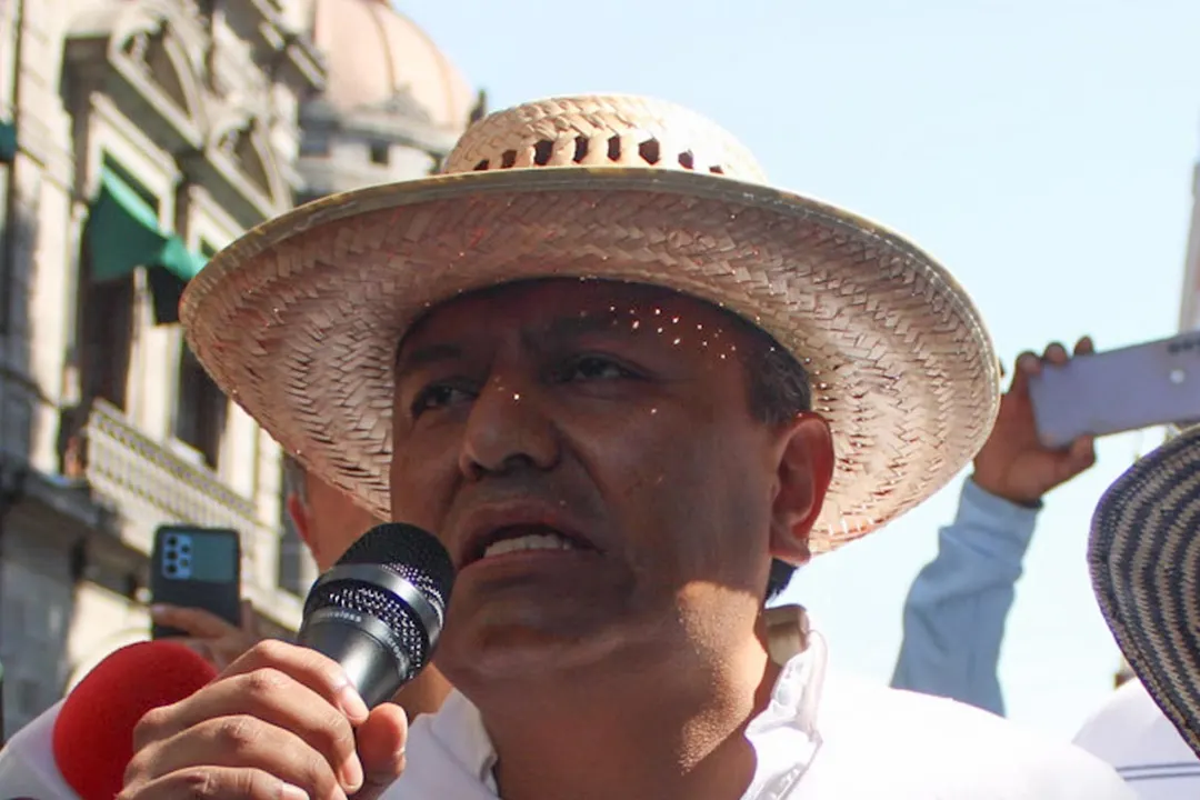Luis Pinto usa protestas contra la inseguridad para evitar que lo echen de la Central de Abasto