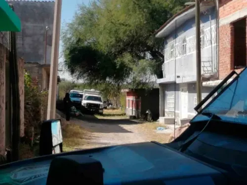 Hallan 20 cuerpos en fosas clandestinas de Cortázar
