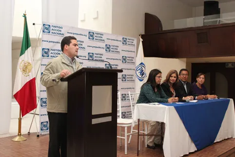 Comisión de Evaluación y Mejora del PAN realiza mesas de trabajo en Puebla
