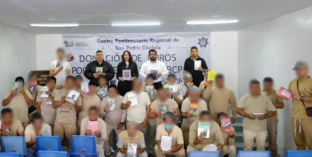 Llegan más de 9 mil 700 libros a penales de Puebla para impulsar la lectura y la educación