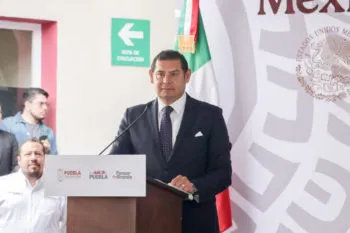 Asegura Alejandro Armenta que Ley de Ciberseguridad no restringe derechos humanos ni libertades de periodistas
