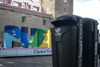 Trabajadores del OOSL se preparan para la limpieza de la ciudad durante la Semana Santa