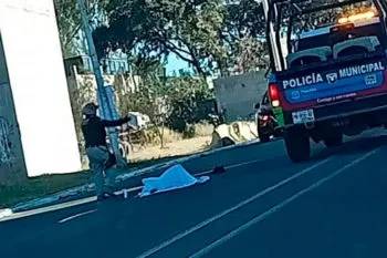 Antes de arrojarse desde un puente en el Periférico Ecológico, asesinó a su novia