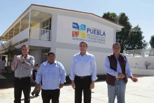 Alumnos de la Esteban de Antuñano, reubicados hasta hallar nuevo espacio