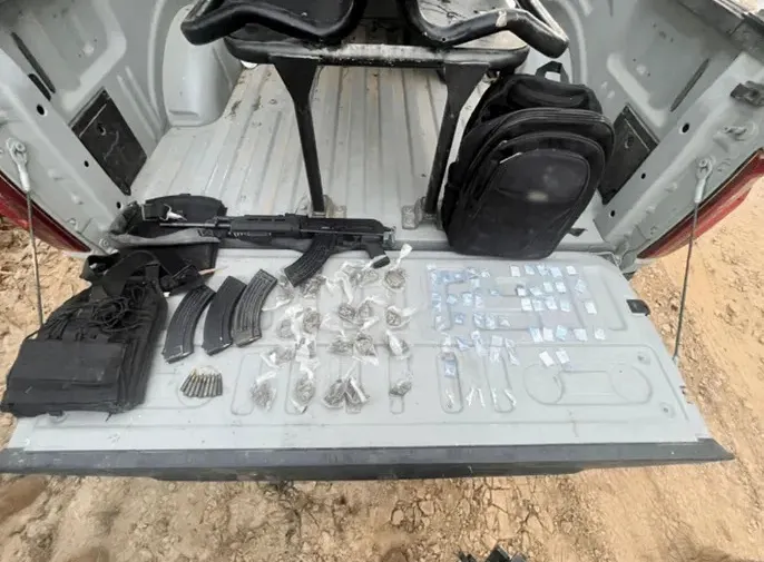 Se llevaron a cabo detenciones y aseguramientos de armas de fuego en diversas entidades federativas