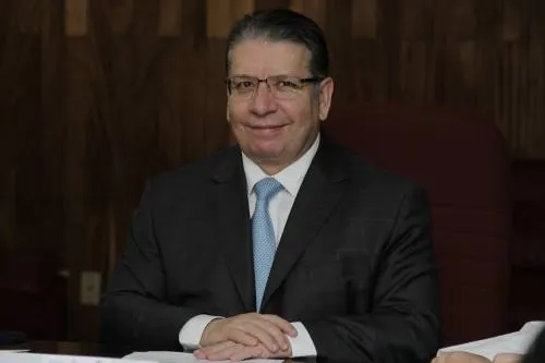 Activismo de Marín no afectará mi imagen: Doger