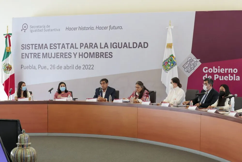Sin simulación , Puebla garantiza paridad de género en el quehacer gubernamental : MBH