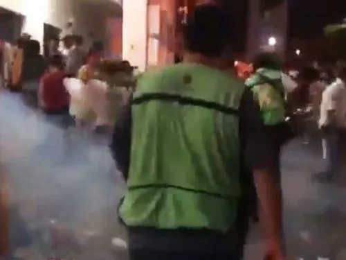 Rocían con insecticida a migrantes en Chiapas