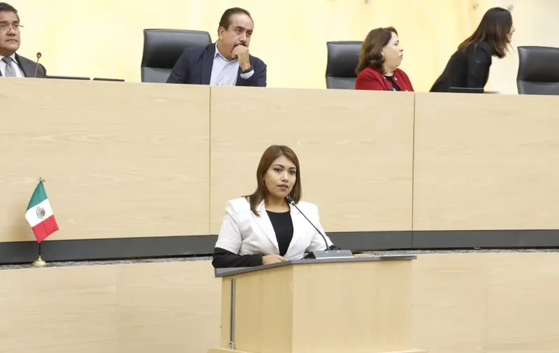 leonela-jazmin-martinez-ayala