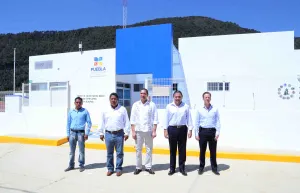 RMV lleva servicios a comunidades de la Sierra Negra