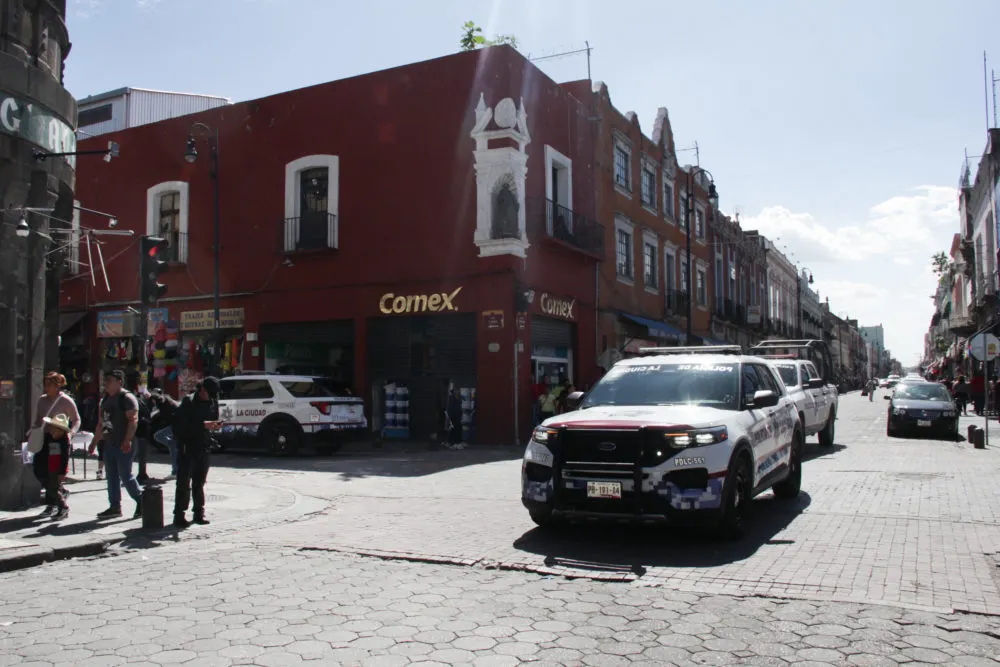Ayuntamiento de Puebla presenta cuatro denuncias contra ambulantes tras violento enfrentamiento en el Centro Histórico