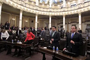 Congreso aplazará por 5 meses revisión de cuentas públicas 2014