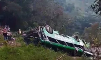 Vuelca autobús en Zontecomatlán, Veracruz: ocho muertos y 19 lesionados