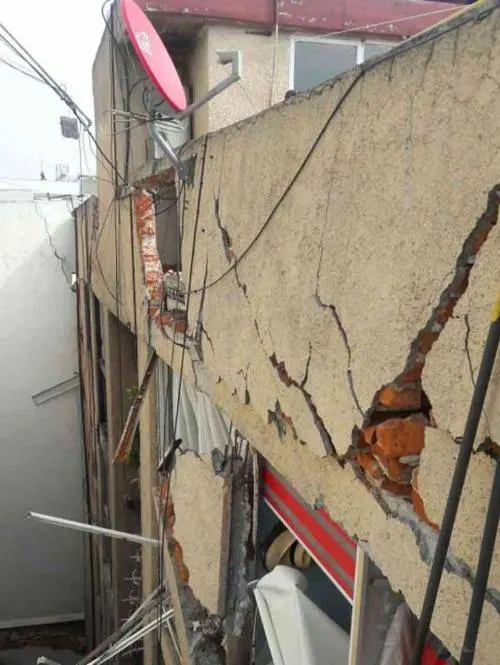 Tokio 517 en riesgo de colapso tras sismo
