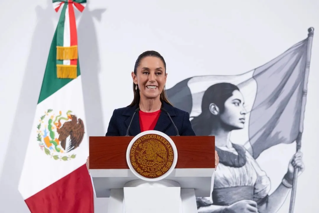 Sheinbaum condena xenofobia y clasismo tras agresión a policía en CDMX