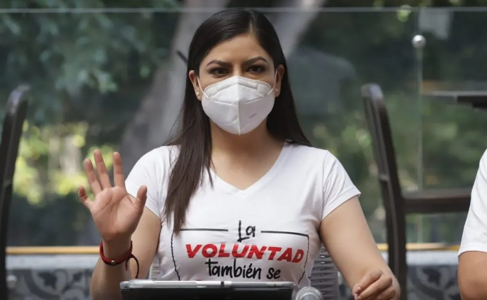 Continuaremos con tolerancia cero  a la corrupción: Clau Rivera