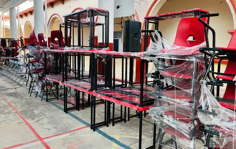 Ariadna Ayala entrega apoyos educativos y así da inicio al ciclo escolar 2024-2025