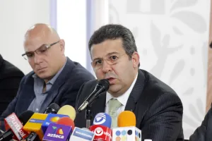 Población no debe doblegarse por actos de violencia: CCE