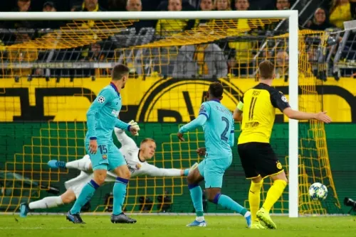 Barcelona empata sin goles al Dortmund