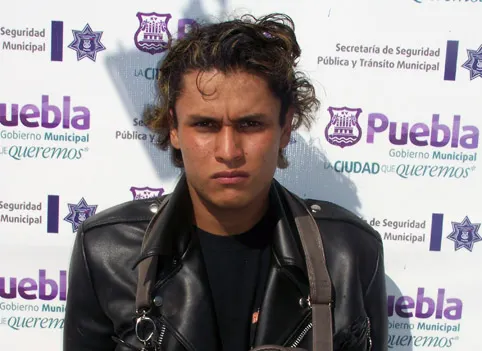 Detienen a probable ladrón de transeúntes