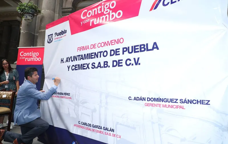 ayuntamiento-de-puebla-y-cemex-firman-convenio-en-favor-de-la-sostenibilidad-y-accesibilidad-de-la-ciudad