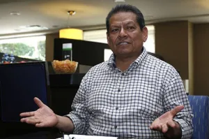 Transportistas acusan al PSI de no pagar servicios para evento partidista