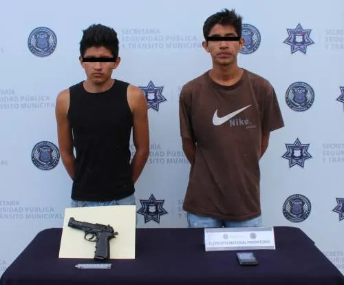 Detuvo Seguridad Pública Municipal de Puebla a dos probables asaltantes de transeúntes