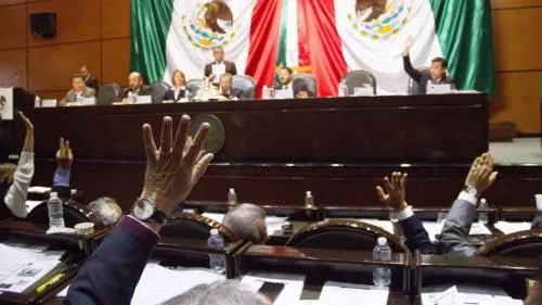 Guardia Nacional y fiscal general se discutirán en periodo extraordinario
