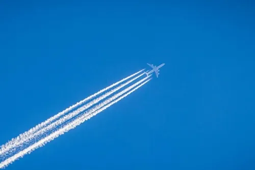 Por falla técnica, avión iraní aterriza de emergencia